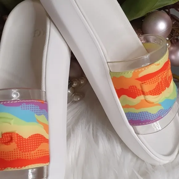 Ugg Cali Collage women slides Size5