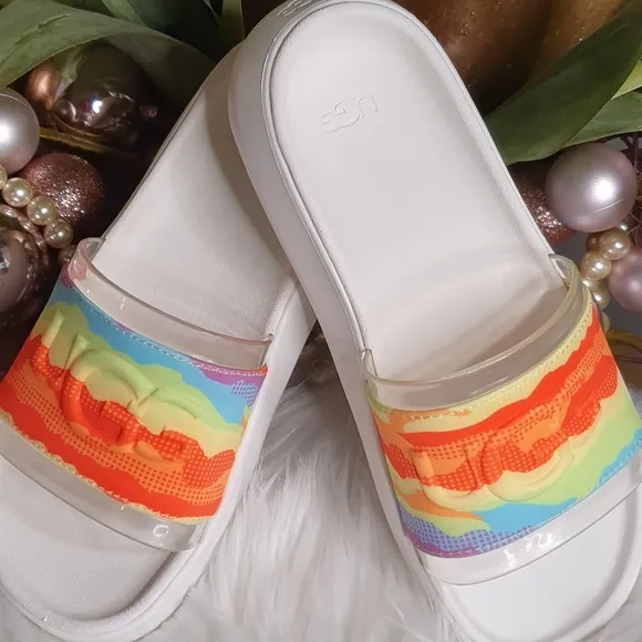 Ugg Cali Collage women slides Size5