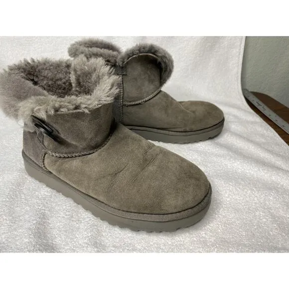 UGG Classic Mini Bailey Button Boots Women's 9 Bling Gray Sheepskin Suede Fur