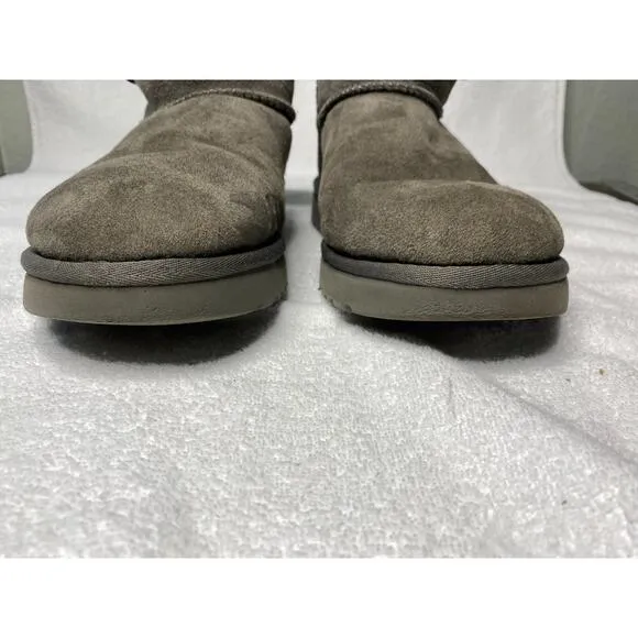 UGG Classic Mini Bailey Button Boots Women's 9 Bling Gray Sheepskin Suede Fur