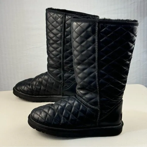 UGG Classic Short II Diamond Quilted Black Leather Boots Women’s Size 6 EUR 37