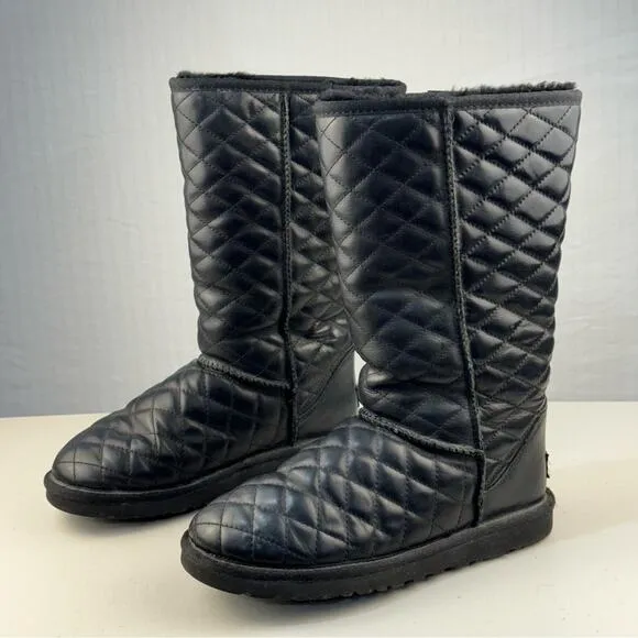 UGG Classic Short II Diamond Quilted Black Leather Boots Women’s Size 6 EUR 37