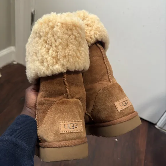 UGG Classic Tall II Fur Lined Tan Suede Brown Boots Sz 9
