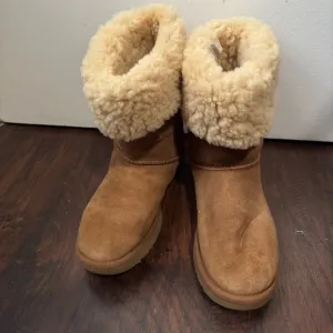 UGG Classic Tall II Fur Lined Tan Suede Brown Boots Sz 9