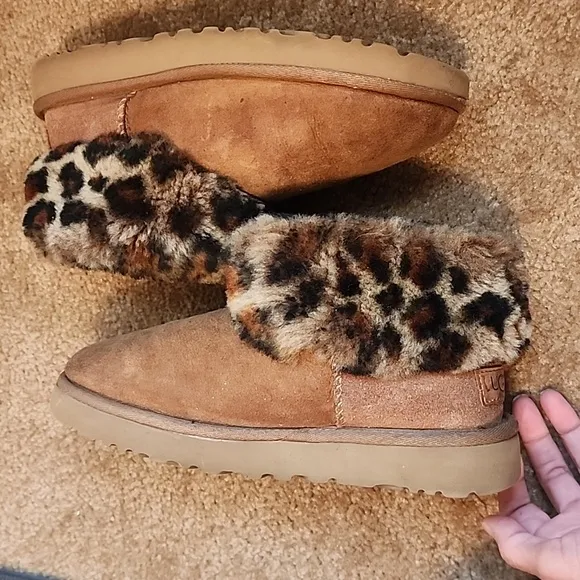 UGG Fluff Mini Quilted Leopard Boots