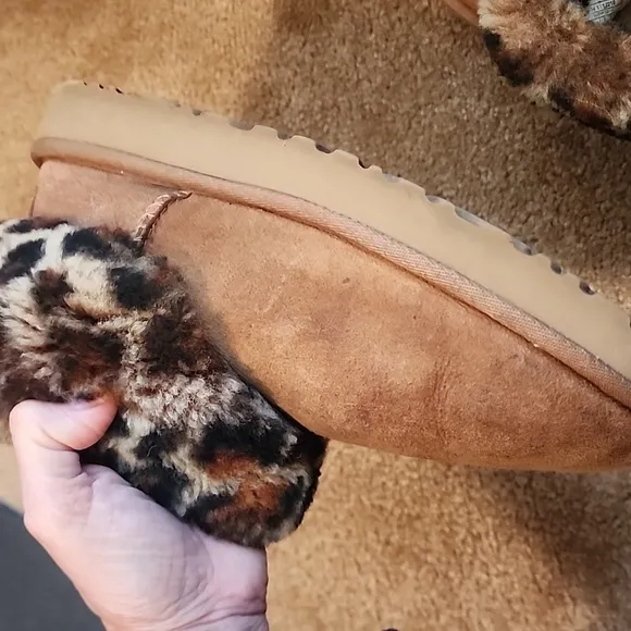 UGG Fluff Mini Quilted Leopard Boots