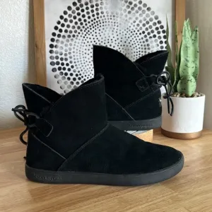 UGG Koolaburra Womens Shazi Short Suede Ankle Cold Weather Boots Size 7