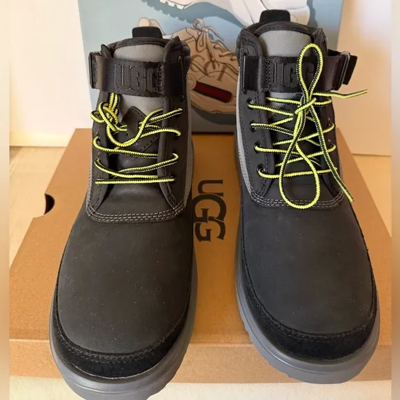 UGG MEN'S HIGHLAND UTILITY STRAP WEATHER BOOTS NEW