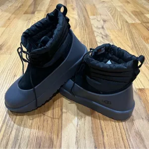 UGG Mini Mod Boots Men’s size 8