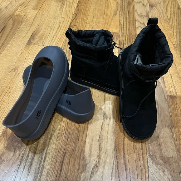 UGG Mini Mod Boots Men’s size 8