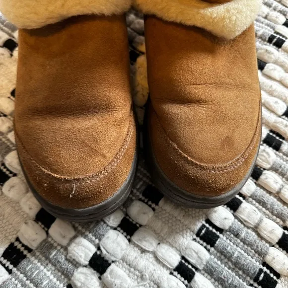 Ugg Sunburst Tall! Rare find!