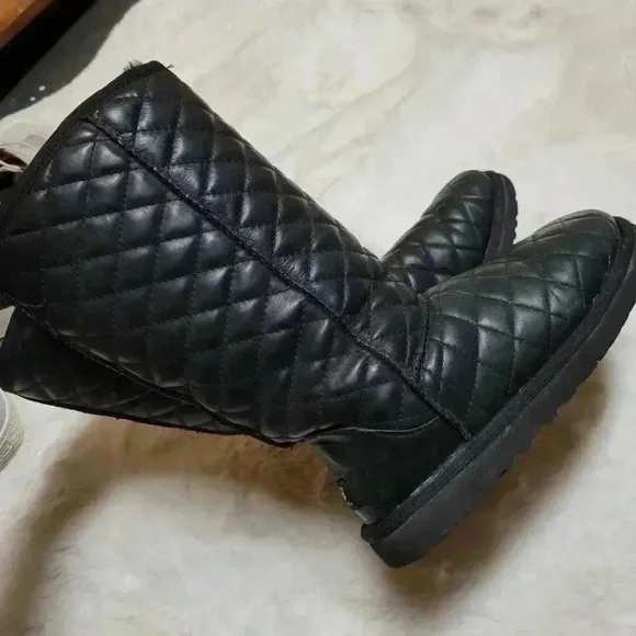 Ugg Tall Leather Quilted Diamond Boots Black Size 5 Limited Edition Rare