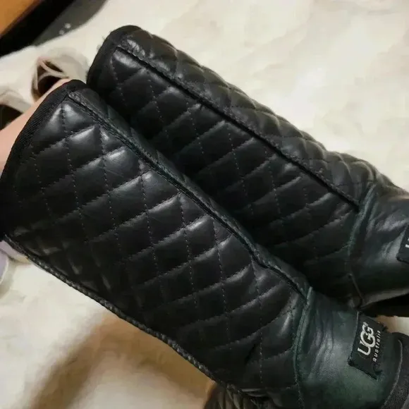 Ugg Tall Leather Quilted Diamond Boots Black Size 5 Limited Edition Rare