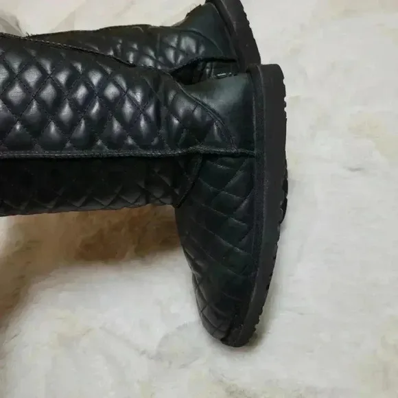 Ugg Tall Leather Quilted Diamond Boots Black Size 5 Limited Edition Rare