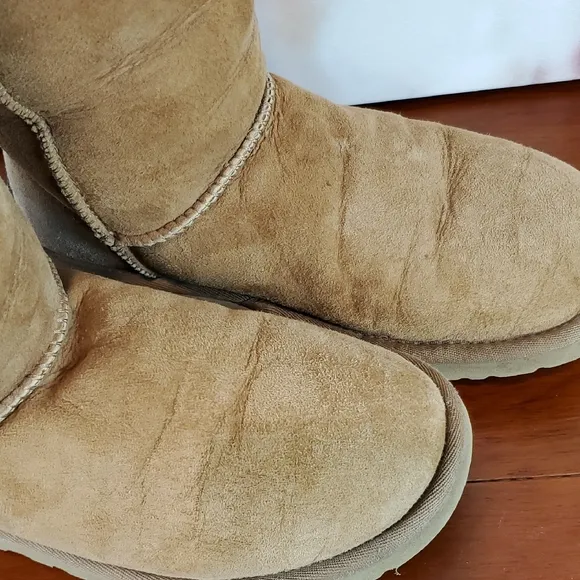 UGG Tan Winter Boots with Sheepskin Lining - 6