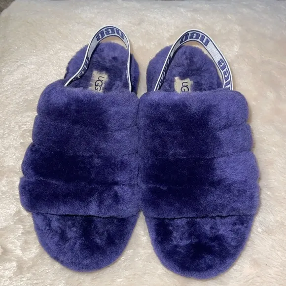 UGG Woman’s Fluff Yeah Sheepskin Slides Medallion Purple Elastic Strap size 5