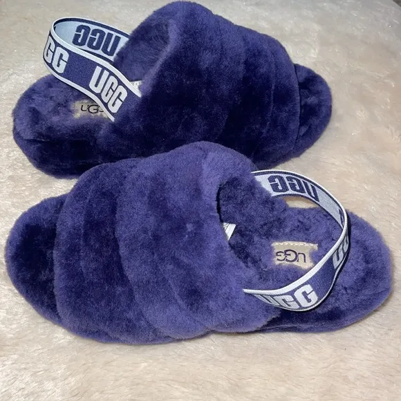 UGG Woman’s Fluff Yeah Sheepskin Slides Medallion Purple Elastic Strap size 5
