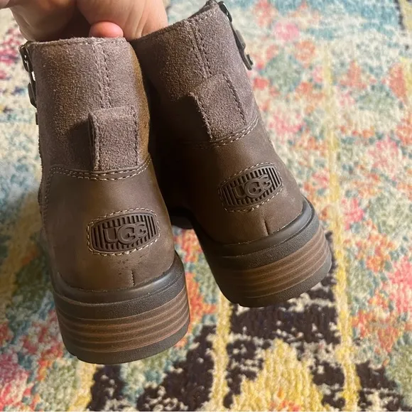UGG Women's Harrison Zip Boot size 8