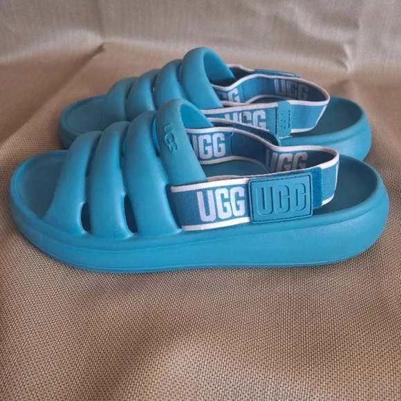 UGG Womens Sport Yeah Sand Aqua Sandals  Slides Size 9