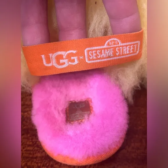 Ugg X Big Bird Fluff Yeah Slides Size 11 Girls