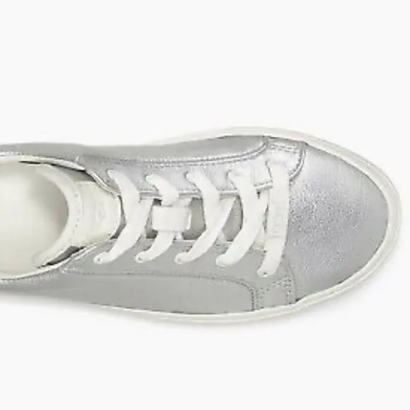 UGG ZILO Metallic Silver Leather Sneakers Trainers COMFORTABLE FLAT SHOE 9.5