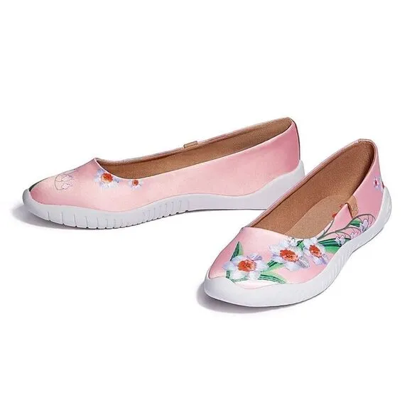 UIN Women's Ballet Flats Slip On Pointed Toe Casual Shoes (Lily of the Valley 2)
