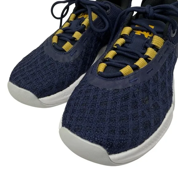 Under Armour Women’s Size 6.5 Notre Dame TriBase Reign 5 Blue Shoes Sneakers New
