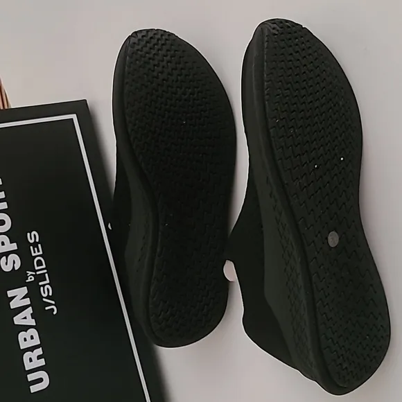 Urban Sport by J/Slides Dalila Pull-On Sneaker NIB