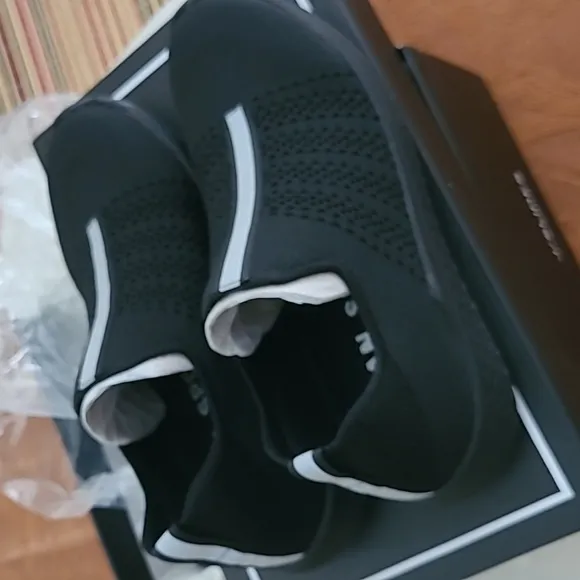 Urban Sport by J/Slides Dalila Pull-On Sneaker NIB