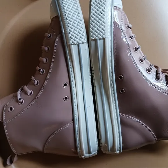 Valentino Garavani GIGGIES VLTN  High-Top Sneakers size 38