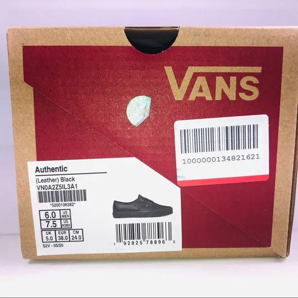 VANS Authentic Soft Leather Triple Black Sneakers