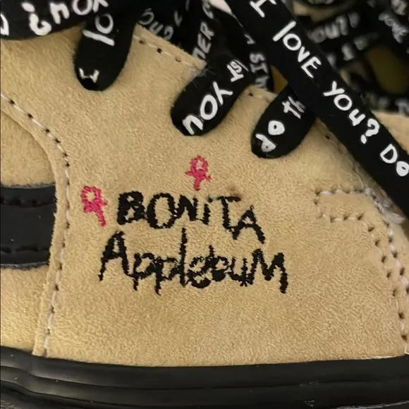 Vans Beige Bonita Applebum Sneakers