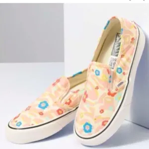 Vans Groovy Floral Slip-on VR3 SF Sneakers NWT ✨RARE PRINT✨