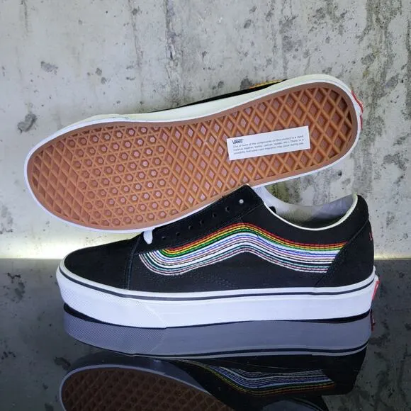 Vans Los Angeles Pride Sneakers Men's 10 Rainbow New