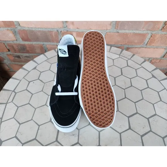 Vans Men's Sk8-Hi Fruit Skull Skeleton Black White Striped shoes Size 11.5