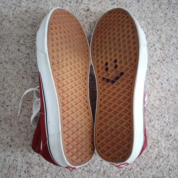 Vans Old Skool Burgundy Sneakers