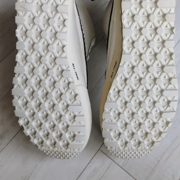 VANS x BENNY URBAN NEW MTE Standard Mid Snow Boots