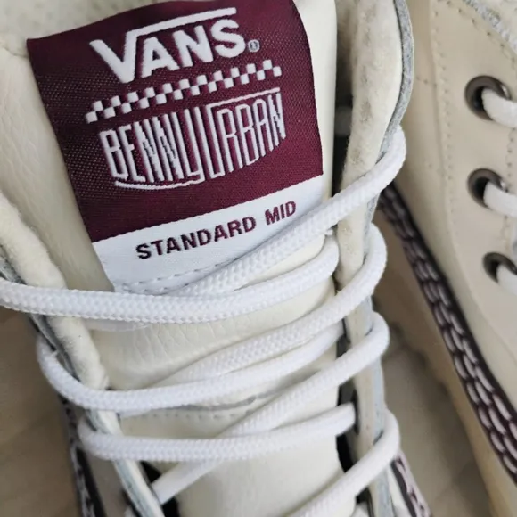 VANS x BENNY URBAN NEW MTE Standard Mid Snow Boots