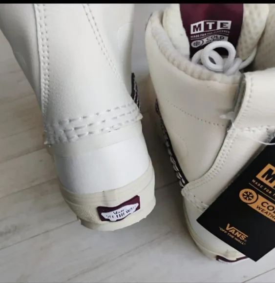 VANS x BENNY URBAN NEW MTE Standard Mid Snow Boots