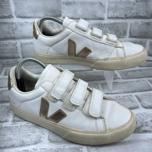 VEJA Recife Triple-Grip Women's Size 10 US Bicolor Sneakers