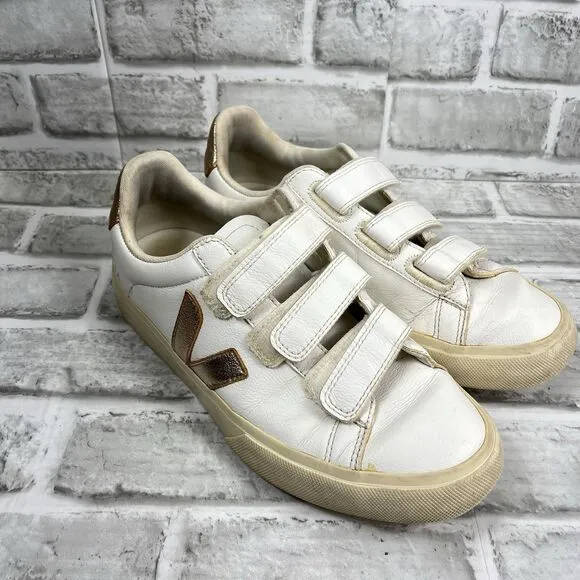 VEJA Recife Triple-Grip Women's Size 10 US Bicolor Sneakers