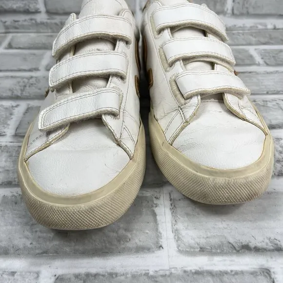 VEJA Recife Triple-Grip Women's Size 10 US Bicolor Sneakers