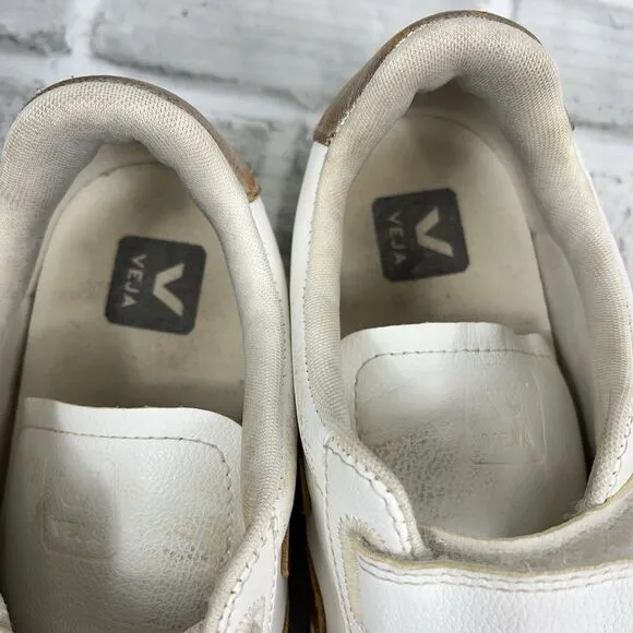 VEJA Recife Triple-Grip Women's Size 10 US Bicolor Sneakers