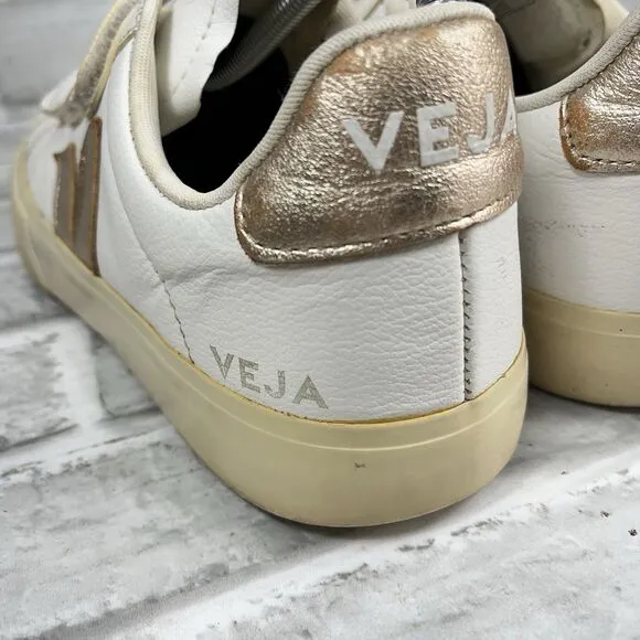 VEJA Recife Triple-Grip Women's Size 10 US Bicolor Sneakers