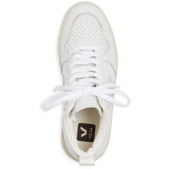 Veja Womens V-15 White Leather Casual and Fashion Sneakers Sneakers New