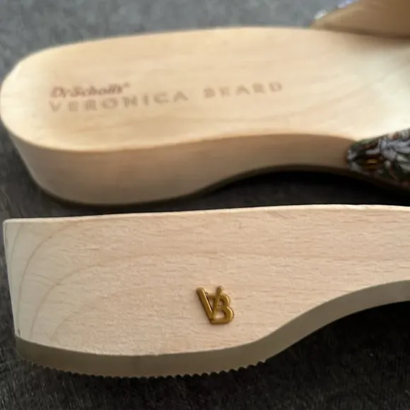 VERONICA BEARD X DR SCHOLLS RETRO FLORAL SLIDES