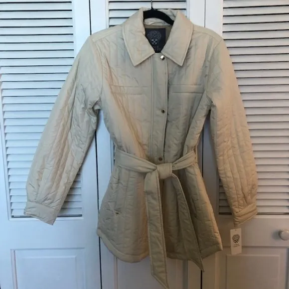 Vince Camuto Quilted Jacket Off-White w/ Gold &amp; Gold Tone Hardware Size M- NWT