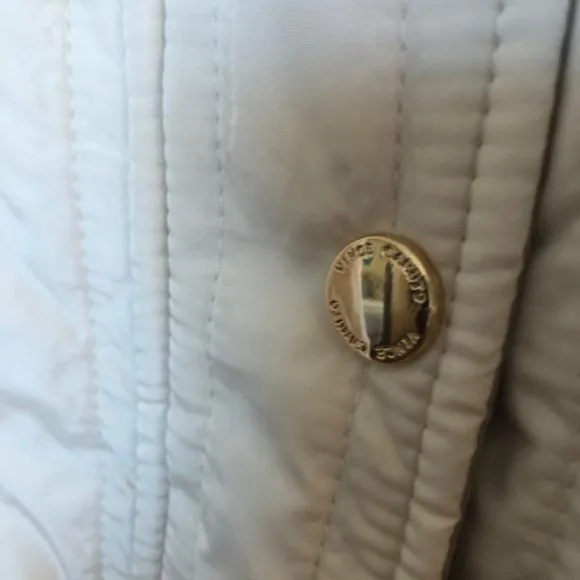 Vince Camuto Quilted Jacket Off-White w/ Gold &amp; Gold Tone Hardware Size M- NWT
