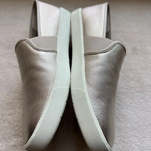 Vince Preston Gold Metallic Leather Slip On Sneaker Flat Comfort Shoe EU 38 US 8