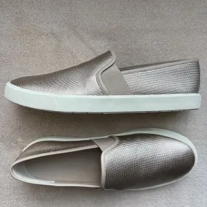 Vince Preston Gold Metallic Leather Slip On Sneaker Flat Comfort Shoe EU 38 US 8